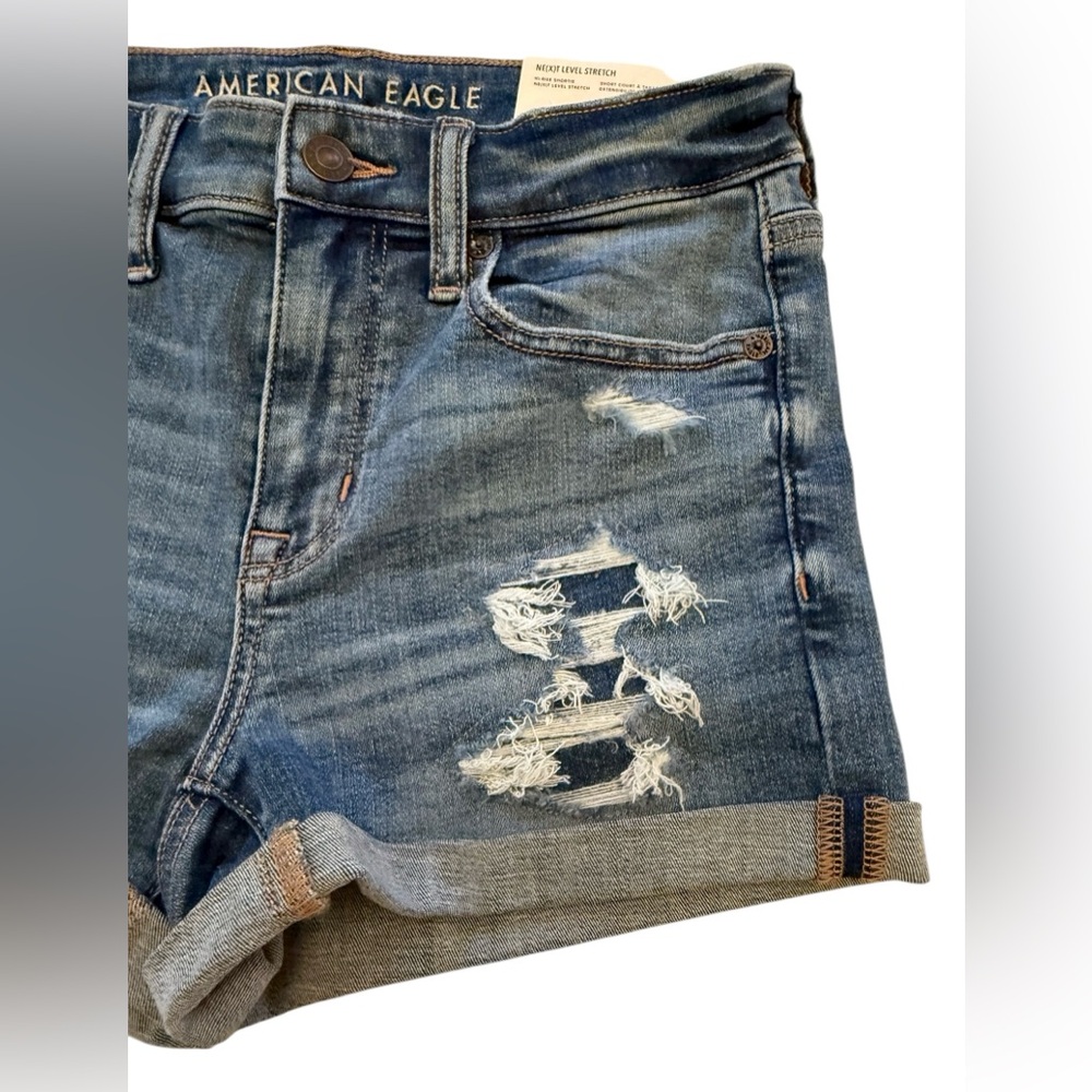 American Eagle Outfitters Women's Dark Blue Ripped Jean Shorts Size 2 W 26 NWT - Picture 5 of 16